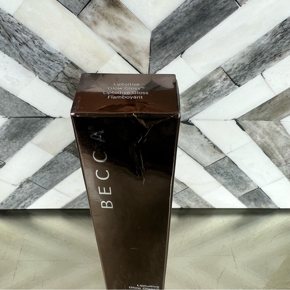 Becca liptuitive glow gloss lipstick - Picture 2 of 3